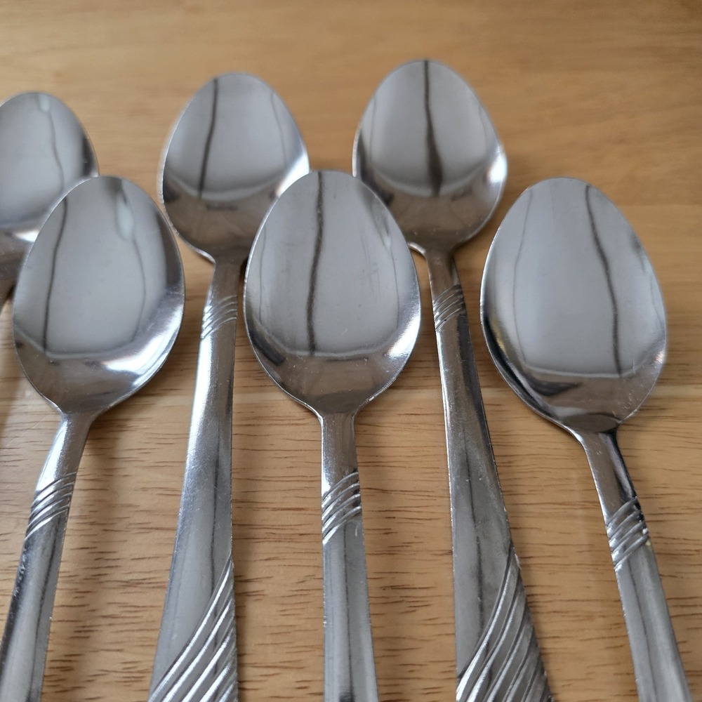 Set of 8 Stainless Steel Tablespoons 7" Unbranded China Swirls/Wavy Flatware - Picture 3 of 5